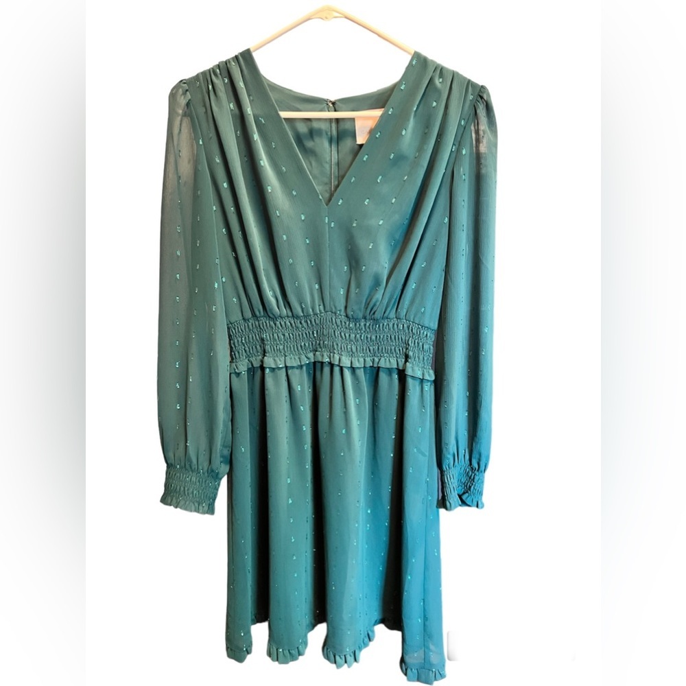 GAL MEETS GLAM! V-Neck Long-Sleeve Smocked Chiffon Fit-and-Flare Dress - Picture 3 of 4